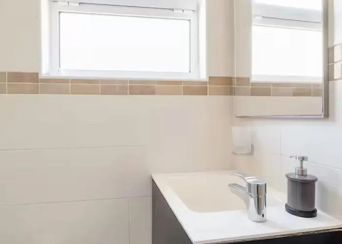 Luxury Cozy Sao Jose 3* ליסבון