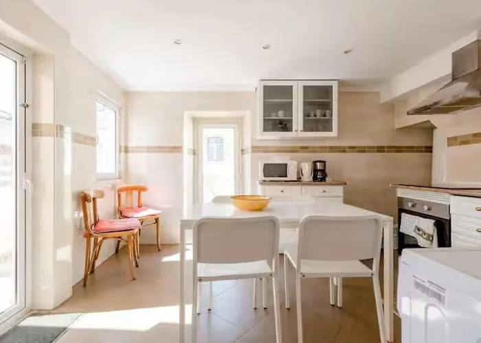 Luxury Cozy Sao Jose 3* Lisbon